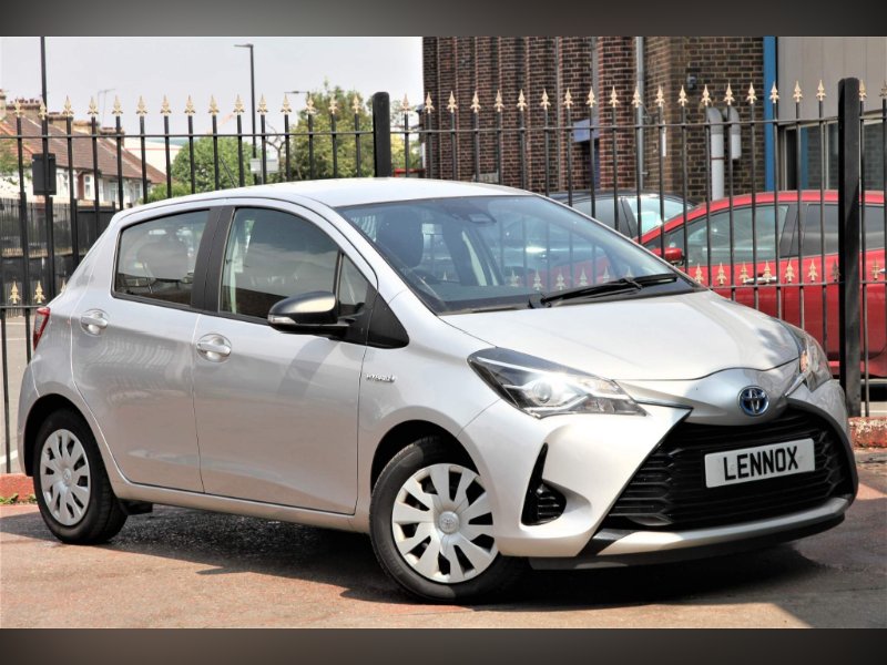 Used Toyota Yaris Cars for sale in Willesden, Brent Lennox Auto Limited